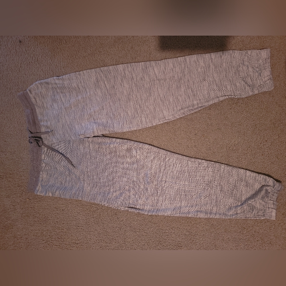 Very comfortable Sweatpants ,size L 12-14